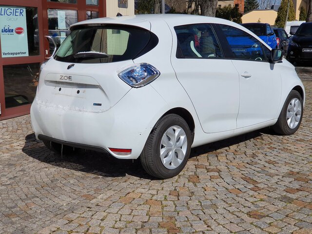 RENAULT ZOE Life / Bild 4 für Fahrzeug 153792395