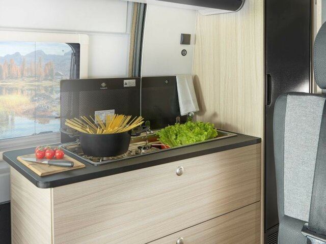 ADRIA Sun Living V 65 / Bild 8 für Fahrzeug 153803087