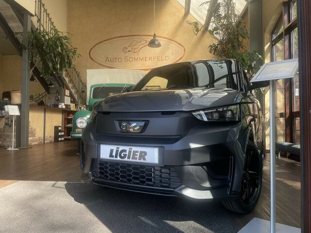 LIGIER JS 50 Elite mit / Bild 5 für Fahrzeug 155836162